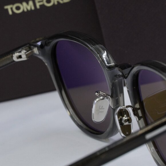 Tom Ford FT0977-D 20J Round Sunglasses - Grey/Roviex main image 3